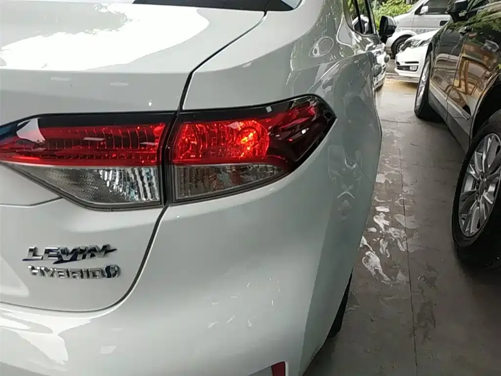Toyota Levin — фото 10