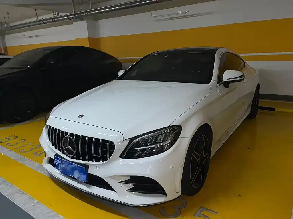 Mercedes-Benz C-Class (Import) — фото 1