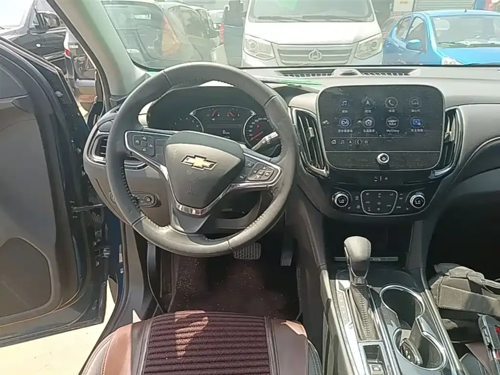 Chevrolet Equinox 2023 из CN, фото 4