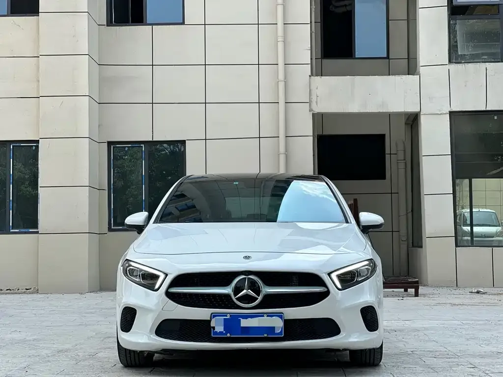 Mercedes-Benz A-Class (Import) 2022 из CN, фото 3
