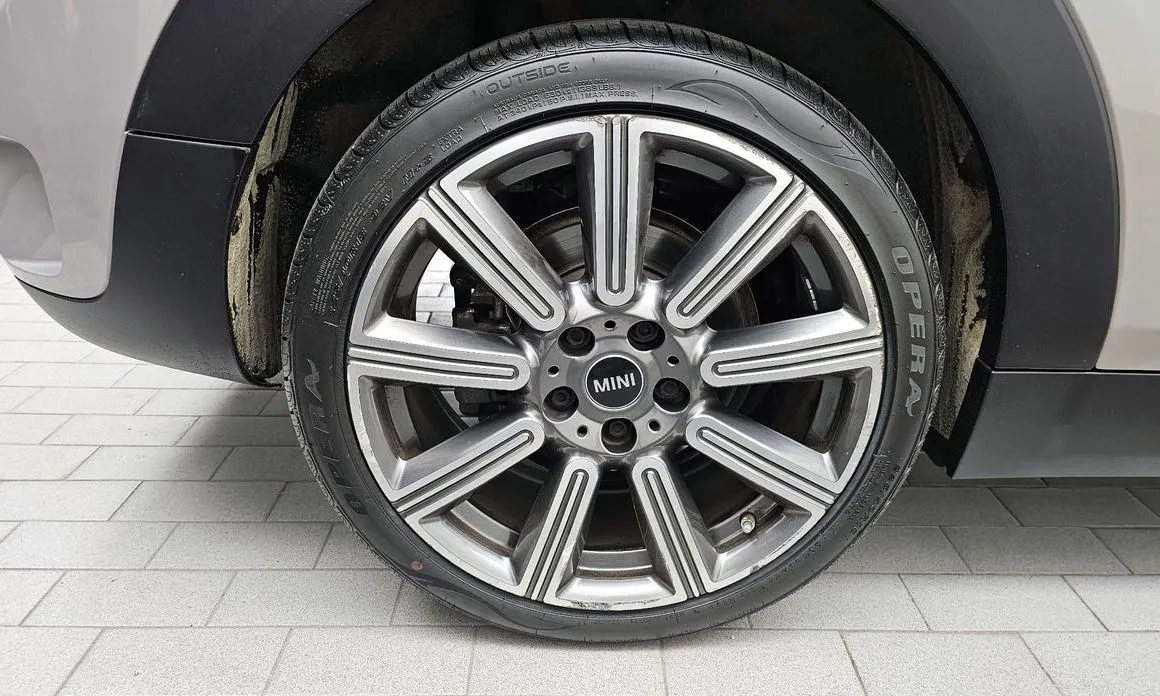 Mini Clubman 2022 из KR, фото 9