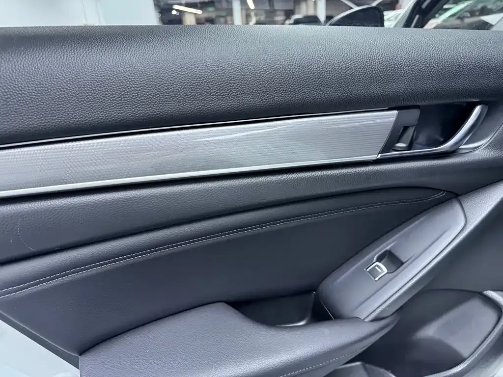 Honda Accord 2023 из CN, фото 10