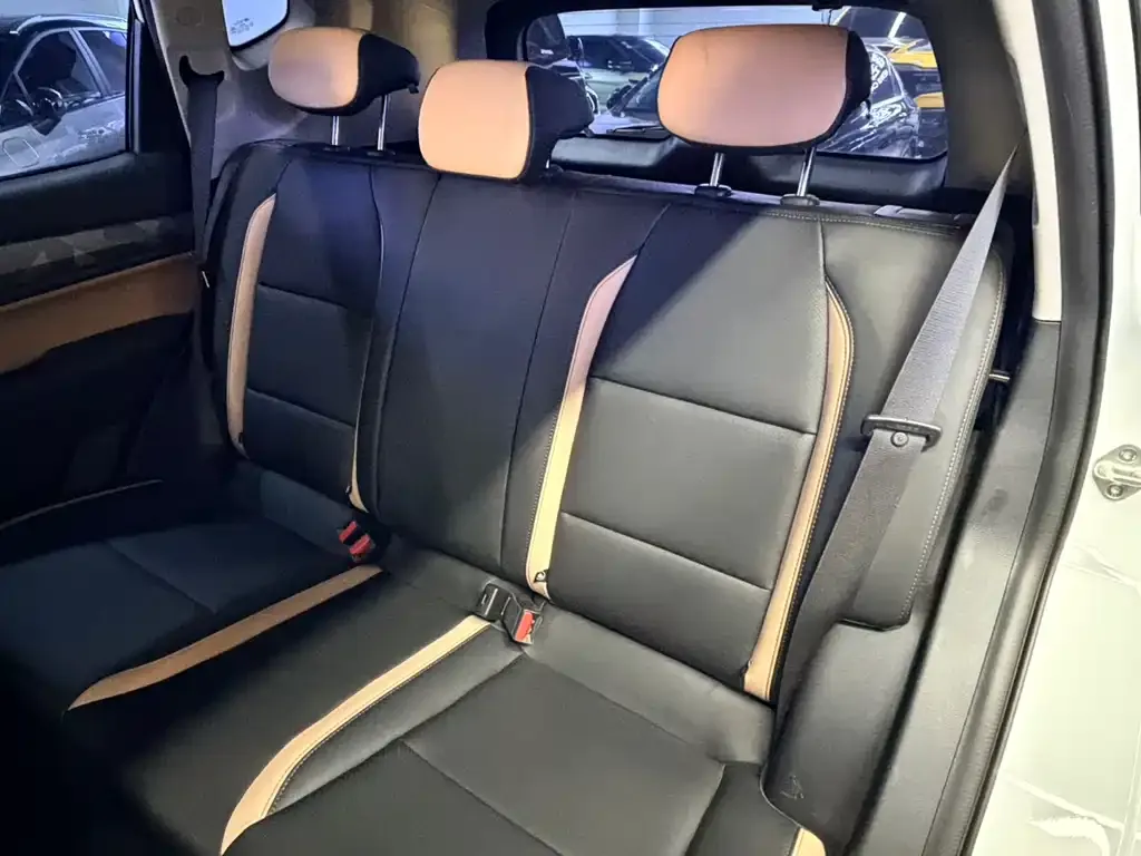 Geely Haoyue PRO 2025 из CN, фото 3