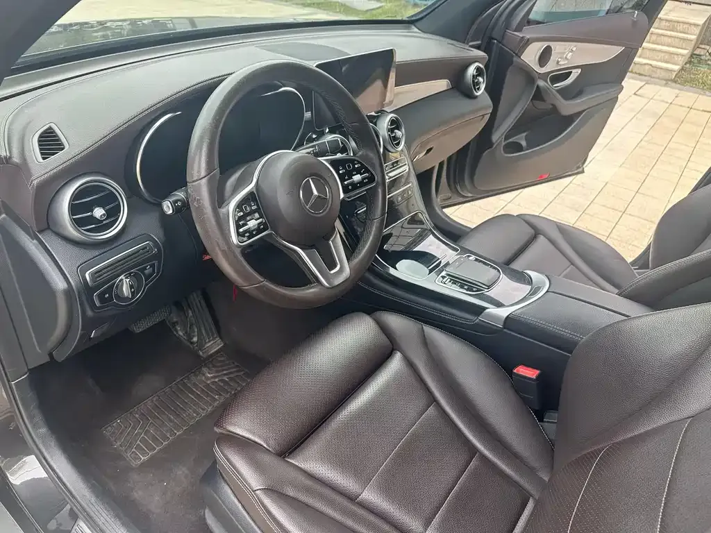 Mercedes-Benz GLC 2021 из CN, фото 2