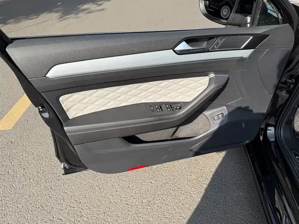 Volkswagen Magotan 2025 из CN, фото 7