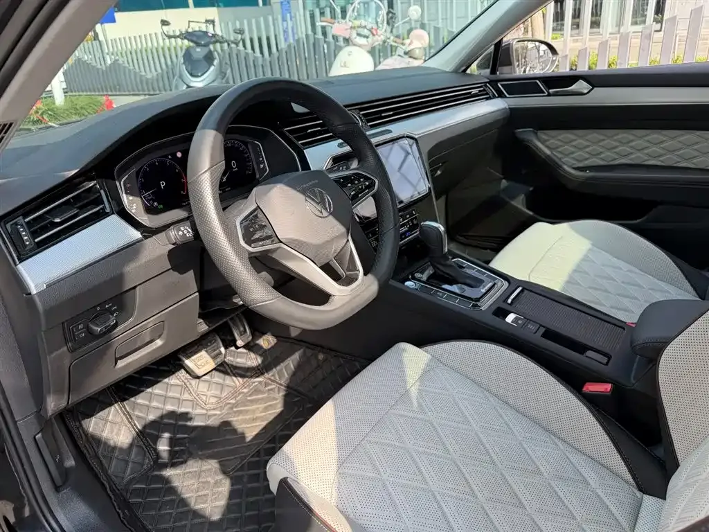 Volkswagen Magotan 2025 из CN, фото 4