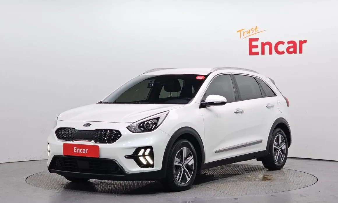 Kia Niro — фото 1