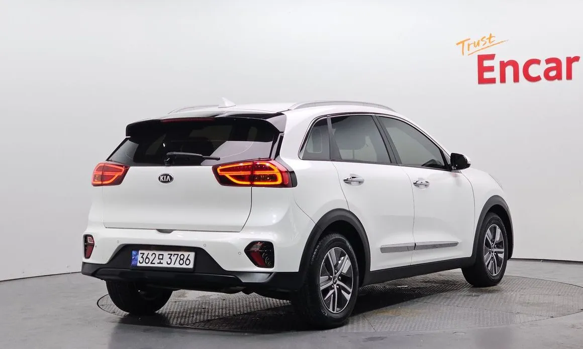 Kia Niro — фото 6