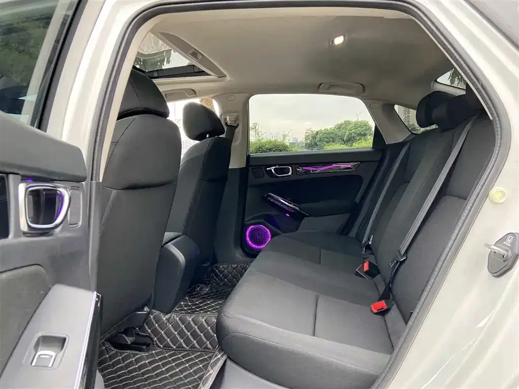 Honda Civic — фото 7