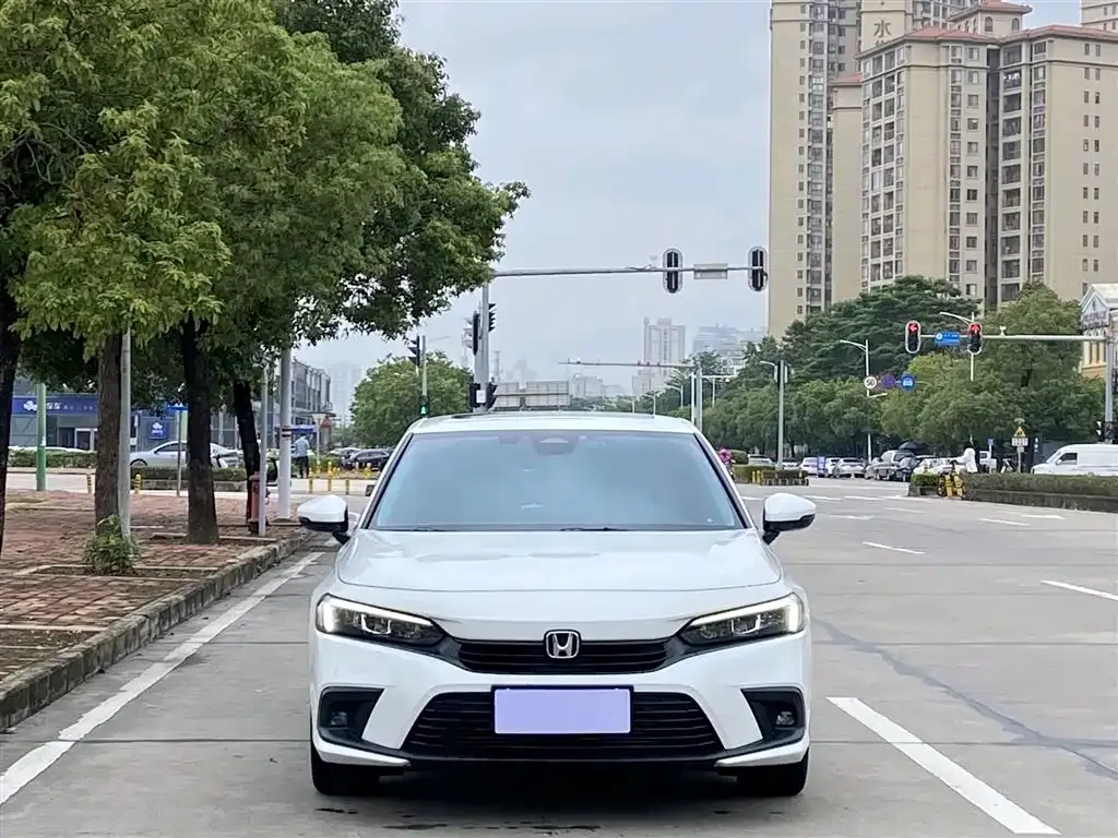 Honda Civic — фото 4