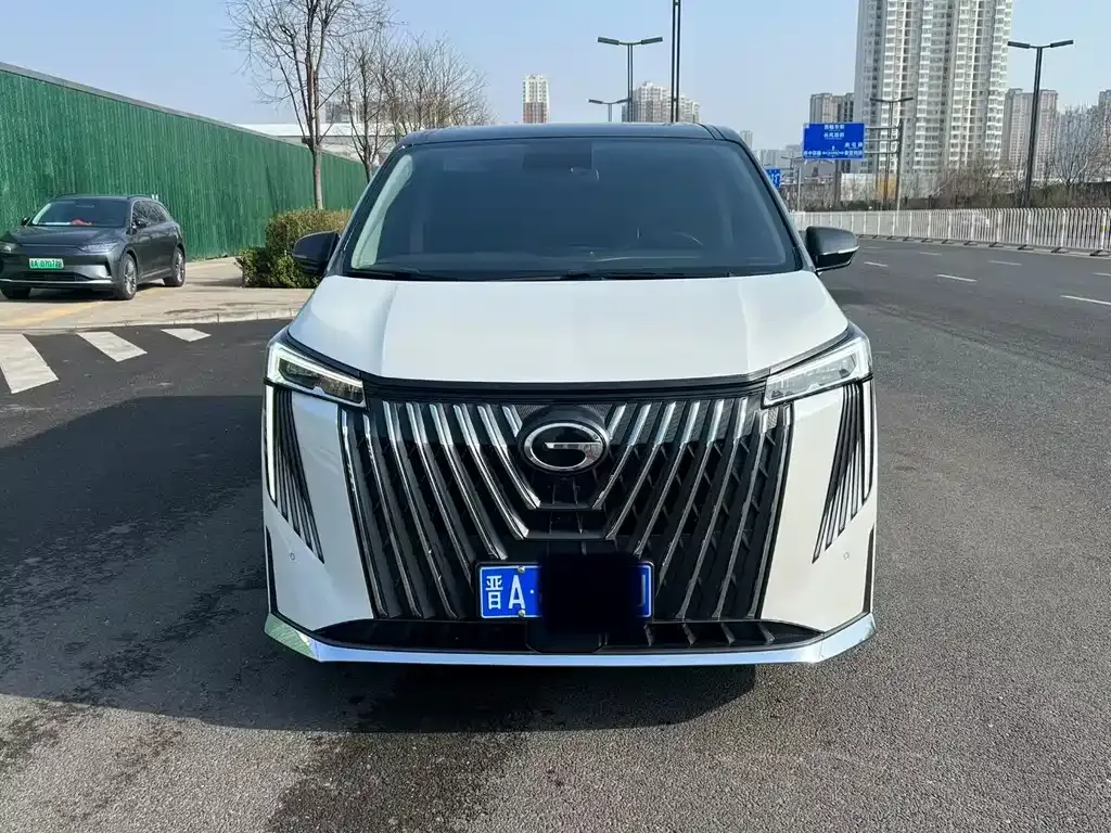 GAC Motor Trumpchi M8 — фото 8