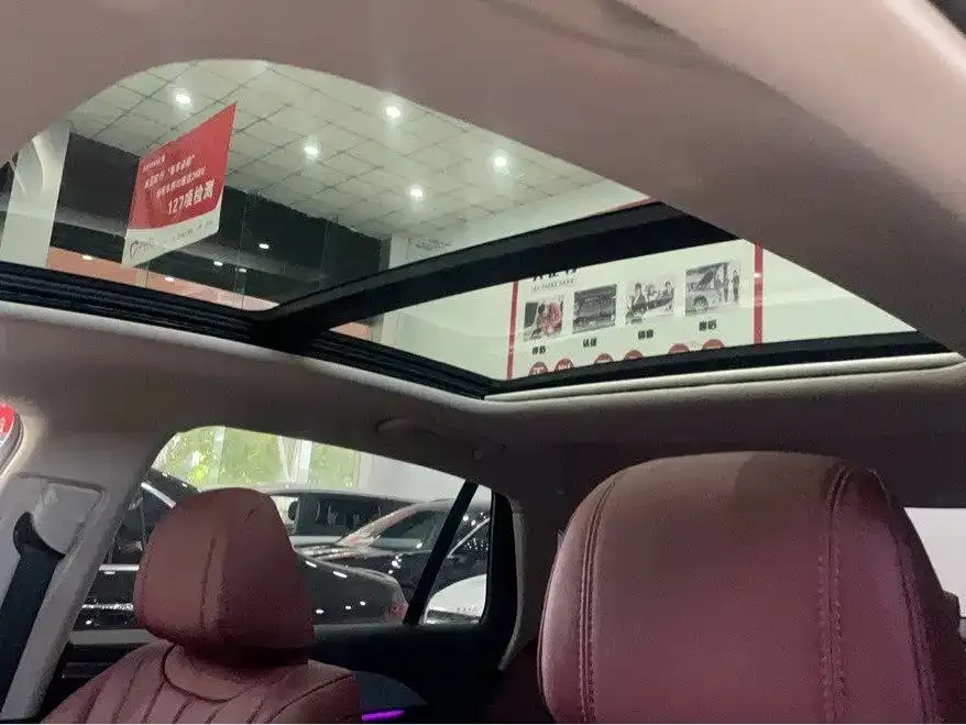 Hongqi H5 2024 из CN, фото 2