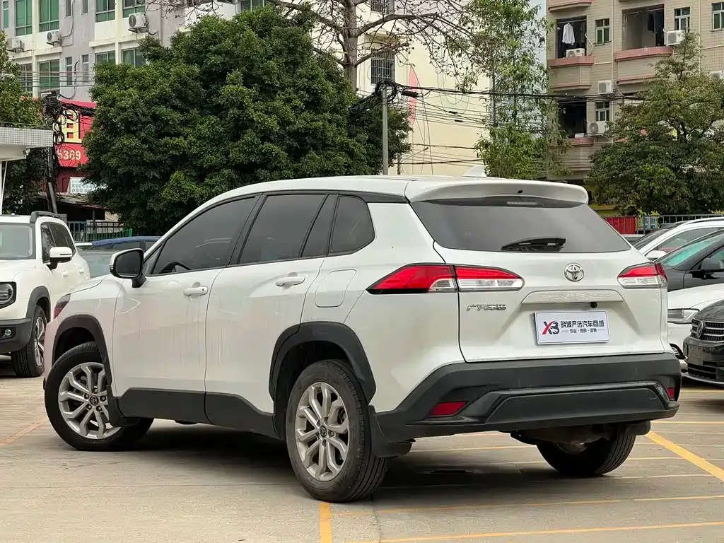 Toyota Frontlander 2023 из CN, фото 6