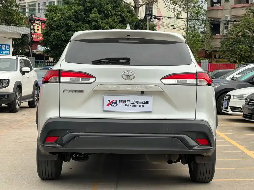 Toyota Frontlander 2023 из CN, фото 3