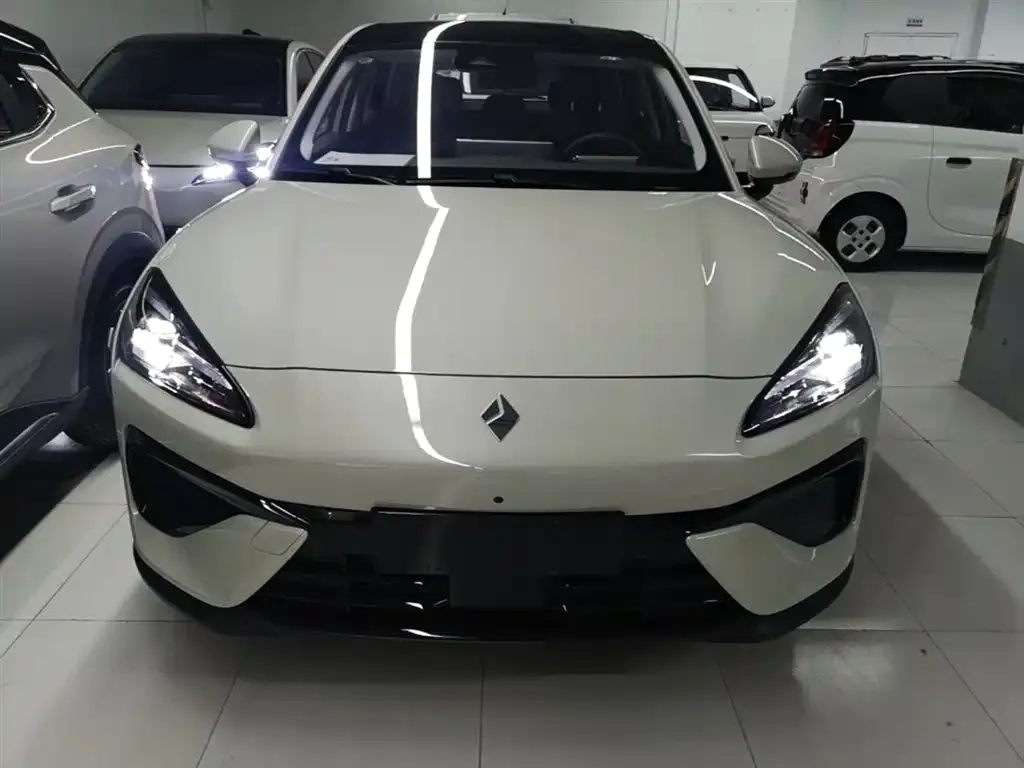 Baojun Yunhai 2026 из CN, фото 3