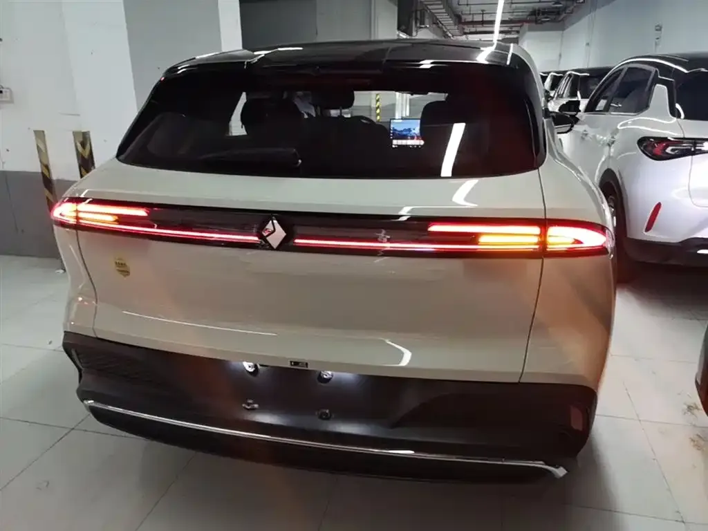 Baojun Yunhai 2026 из CN, фото 7