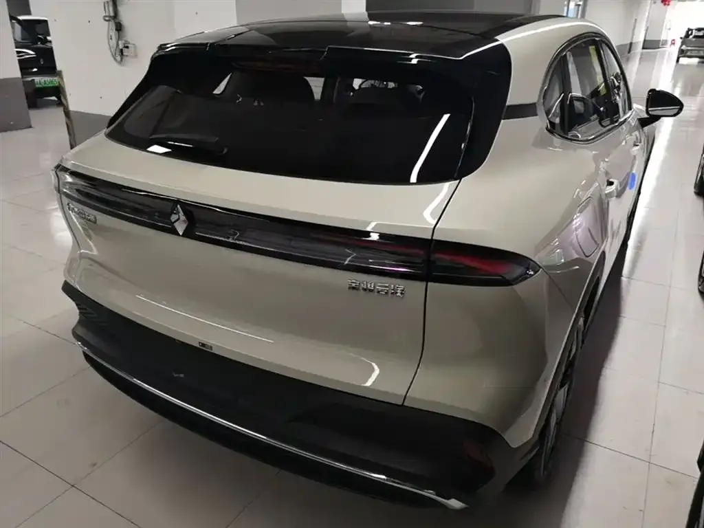Baojun Yunhai 2026 из CN, фото 8