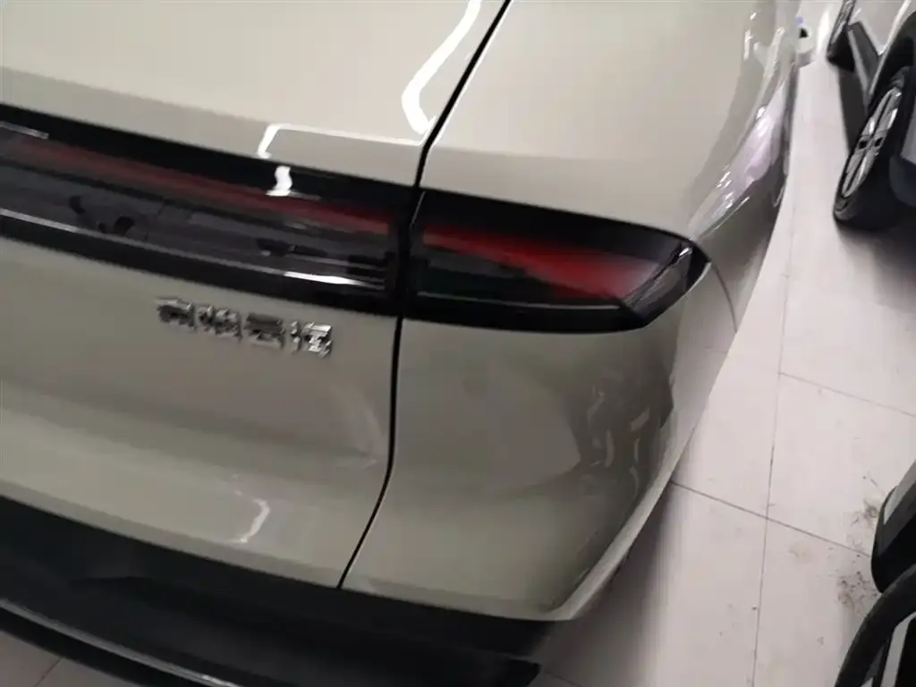 Baojun Yunhai 2026 из CN, фото 6