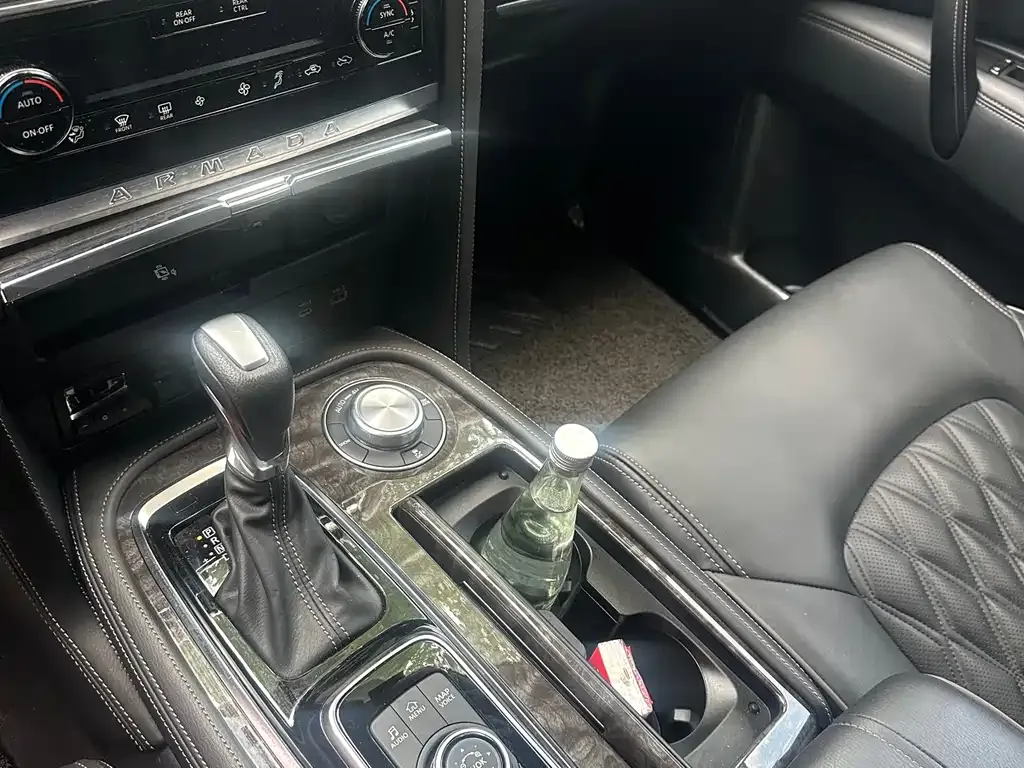 Nissan Patrol 2022 из CN, фото 5