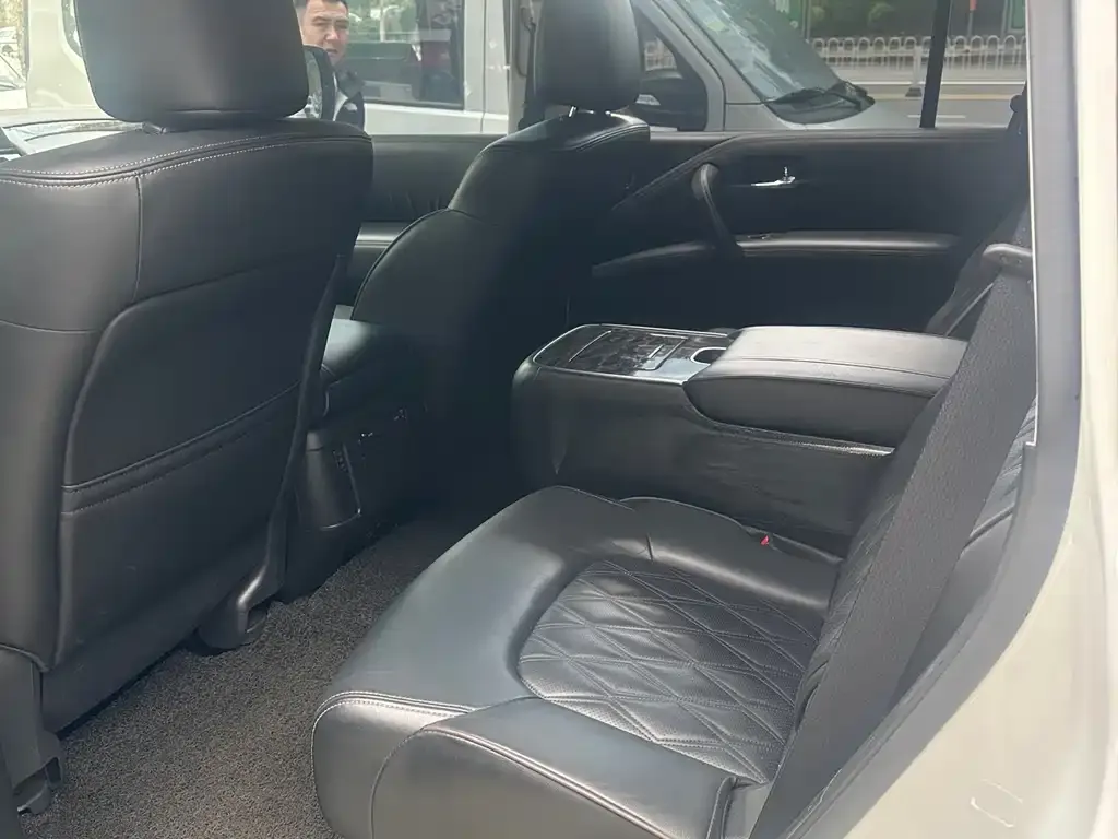 Nissan Patrol 2022 из CN, фото 6