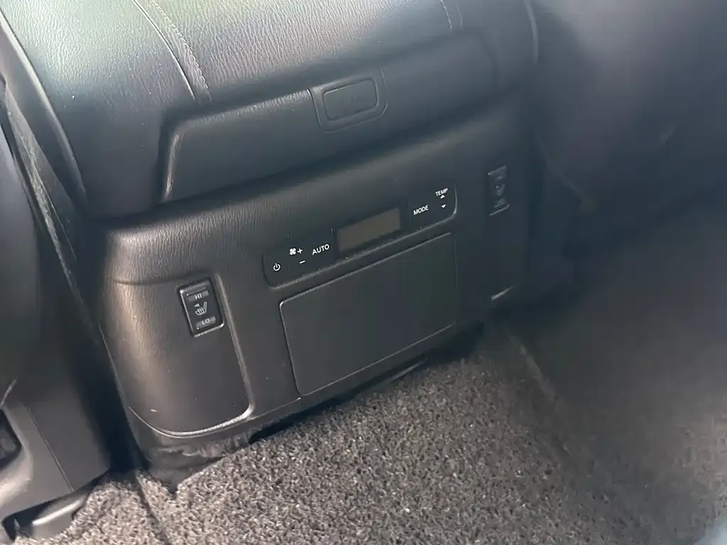 Nissan Patrol 2022 из CN, фото 10