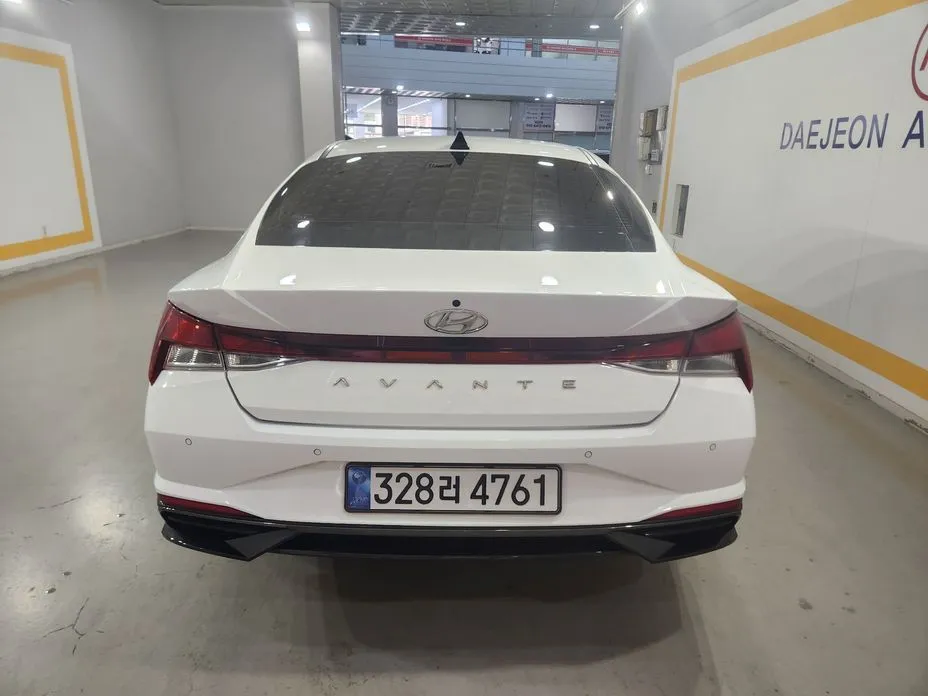 Hyundai AVANTE — фото 5