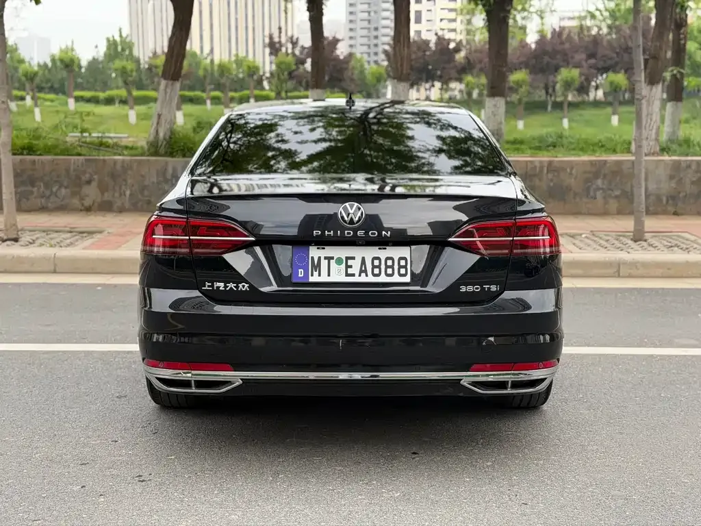 Volkswagen Phideon 2021 из CN, фото 3