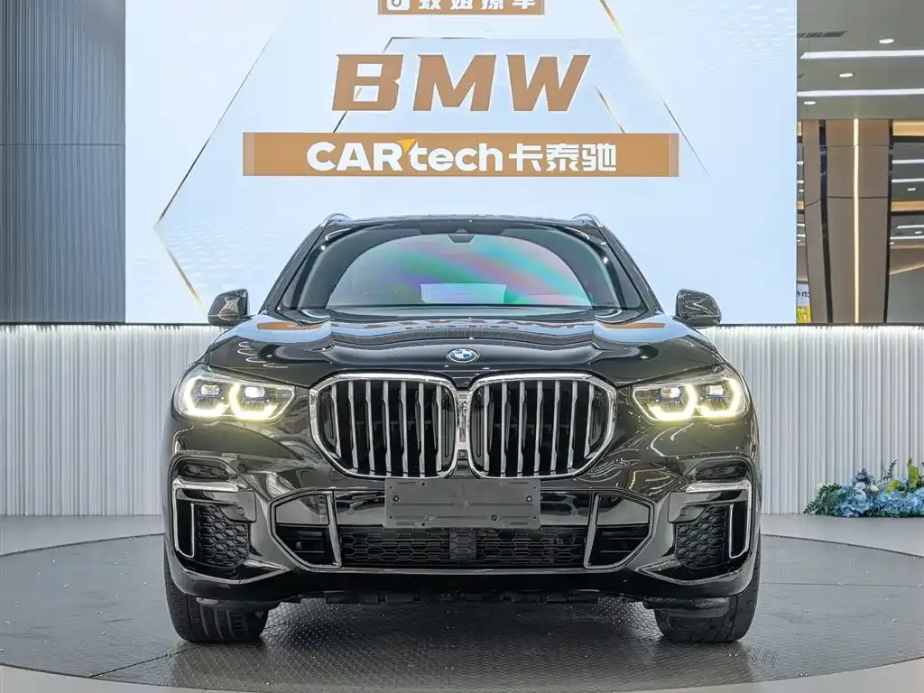 BMW X5 — фото 2