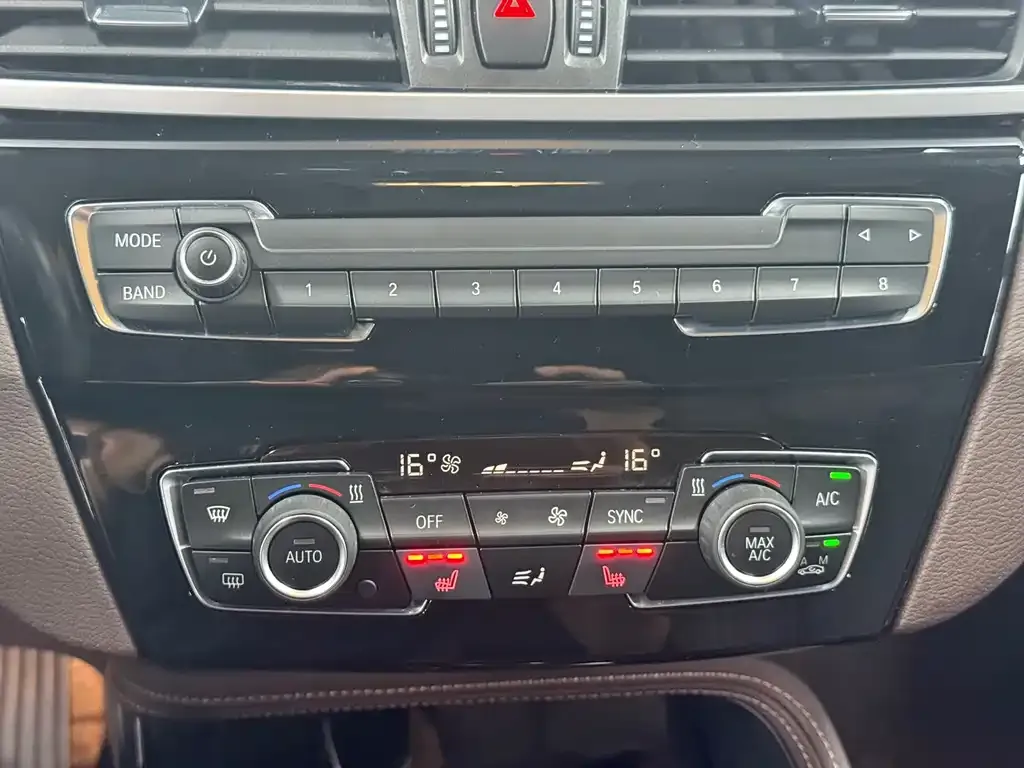 BMW X1 2022 из CN, фото 8