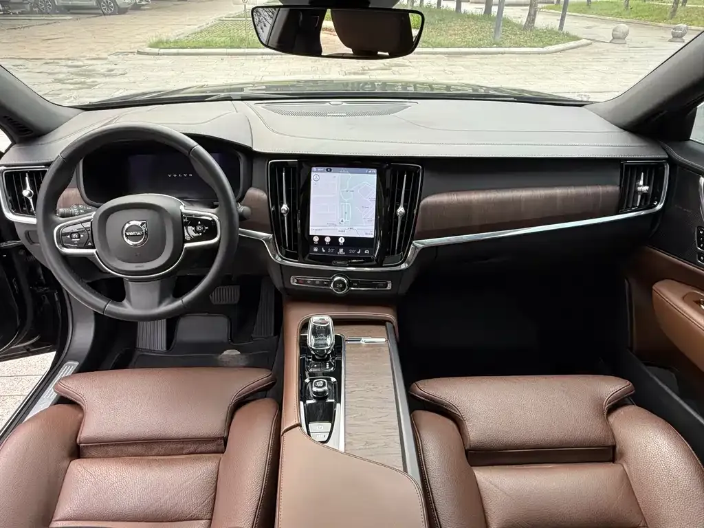 Volvo S90 — фото 2