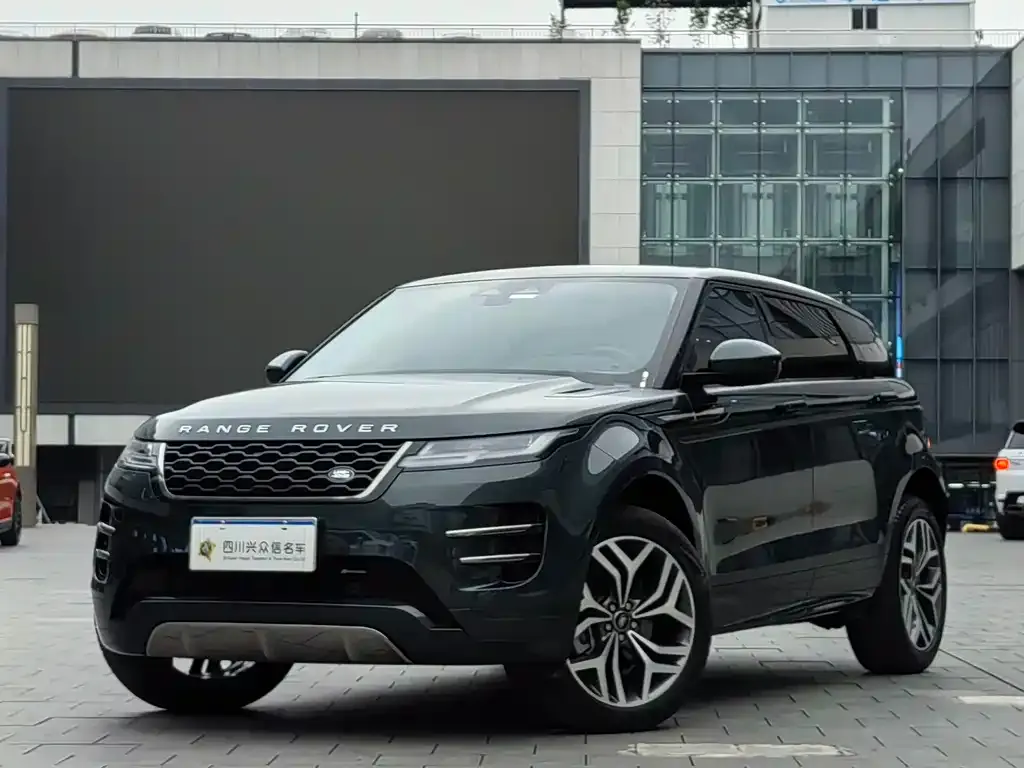 Land Rover Evoque — фото 1