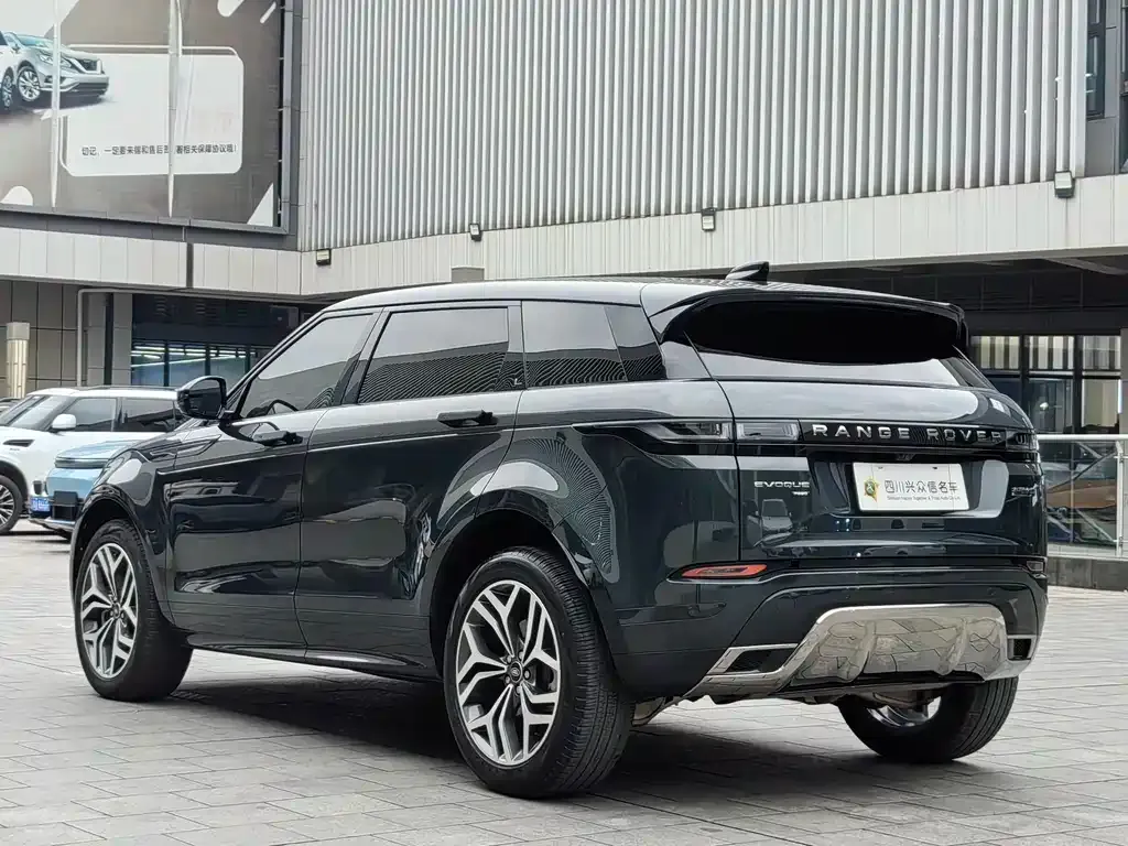 Land Rover Evoque — фото 6