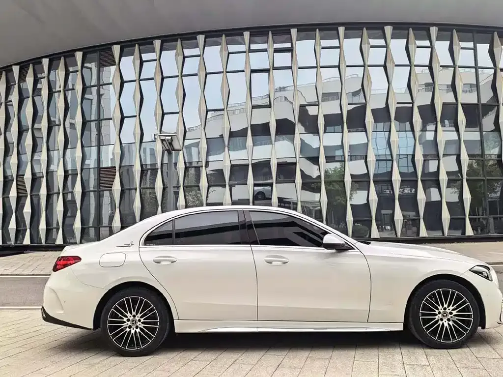 Mercedes-Benz C-Class 2023 из CN, фото 2
