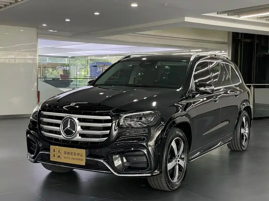 Mercedes-Benz GLS — фото 1