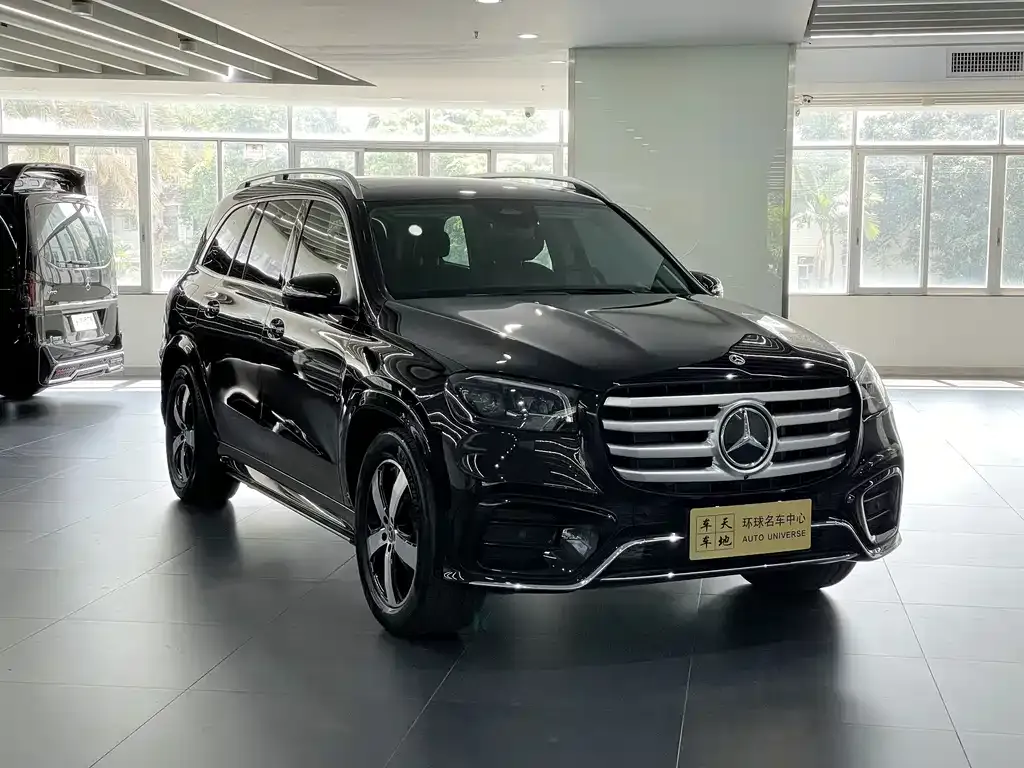 Mercedes-Benz GLS — фото 9