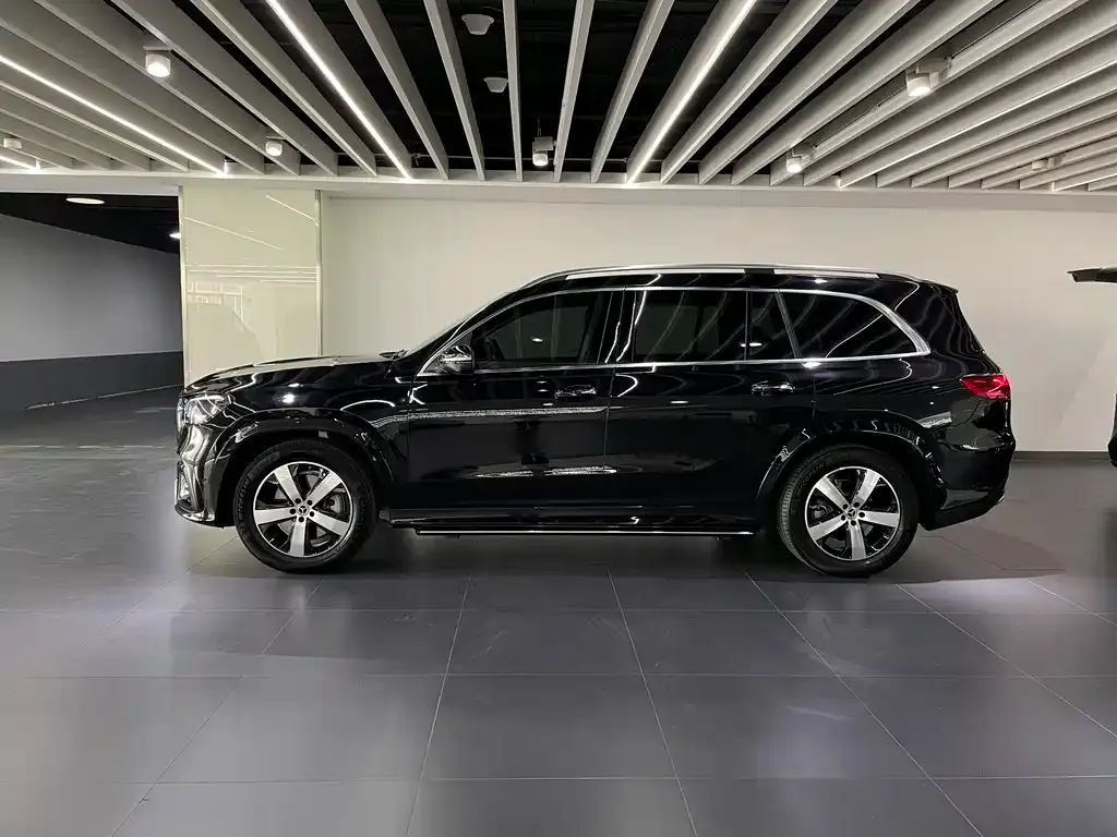 Mercedes-Benz GLS — фото 4