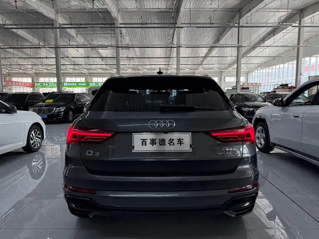 Audi Q3 2022 из CN, фото 9