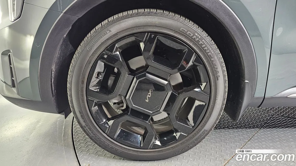 Kia Sorento — фото 4
