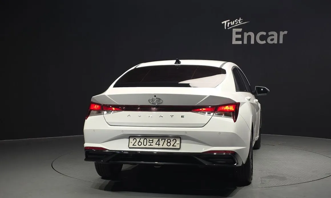 Hyundai AVANTE — фото 7