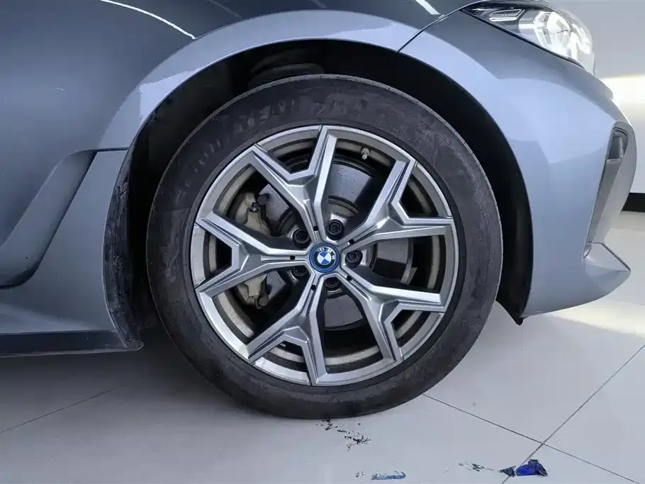 BMW i3 — фото 3