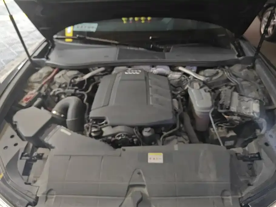 Audi A6L 2022 из CN, фото 3