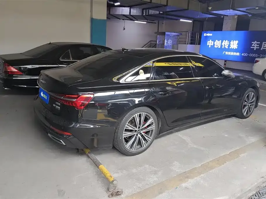 Audi A6L 2022 из CN, фото 9
