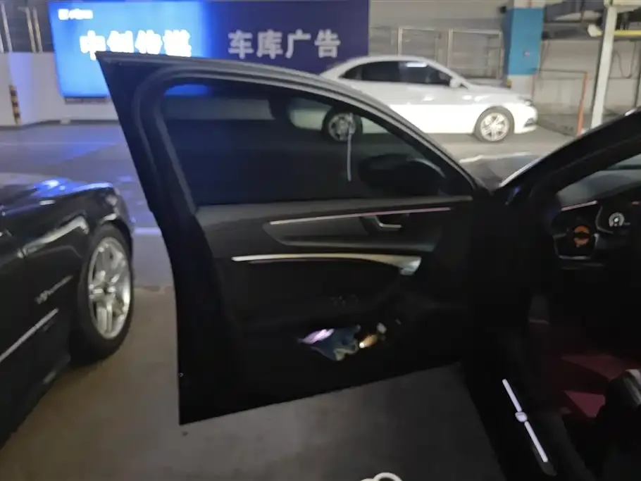 Audi A6L 2022 из CN, фото 5