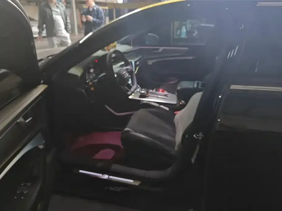 Audi A6L 2022 из CN, фото 6