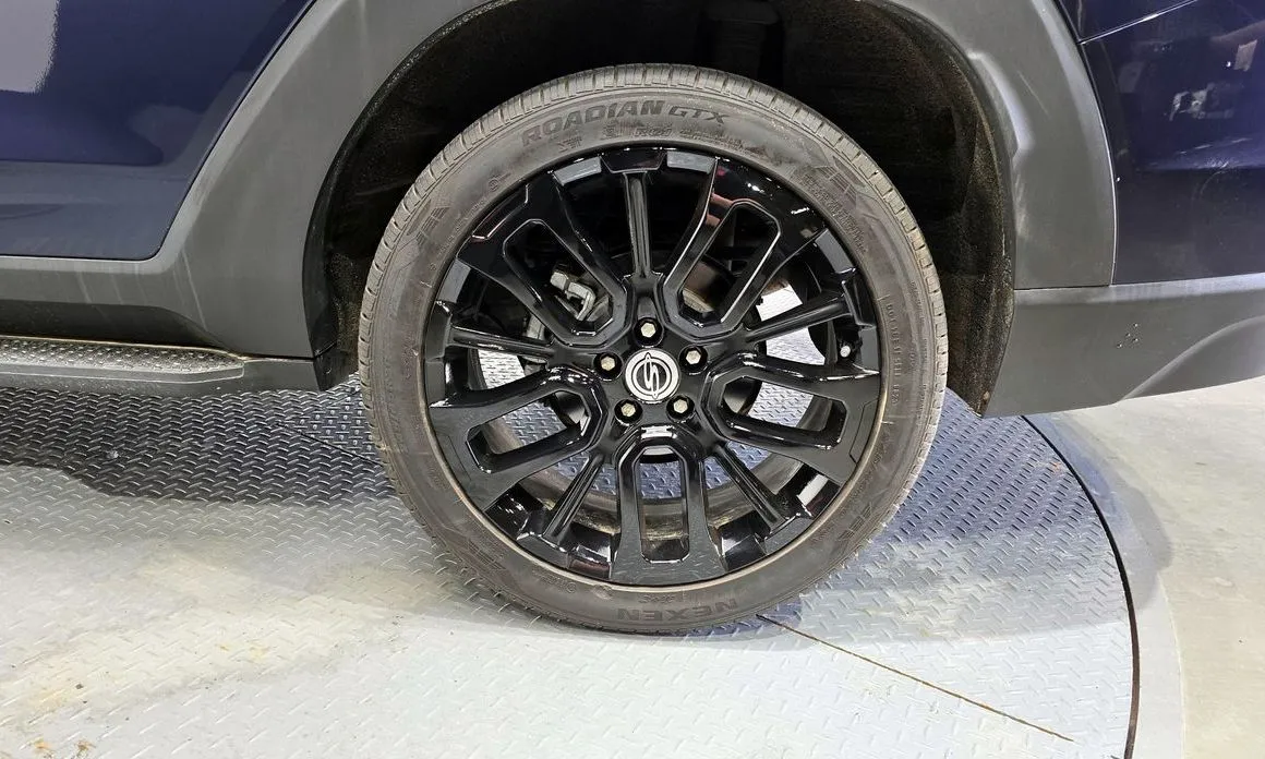 KG Mobility (Ssangyong) Torres — фото 6