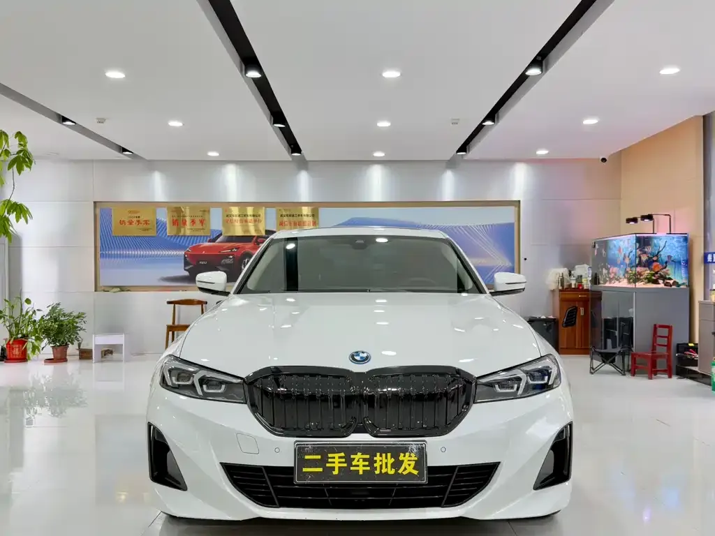 BMW i3 2023 из CN, фото 8