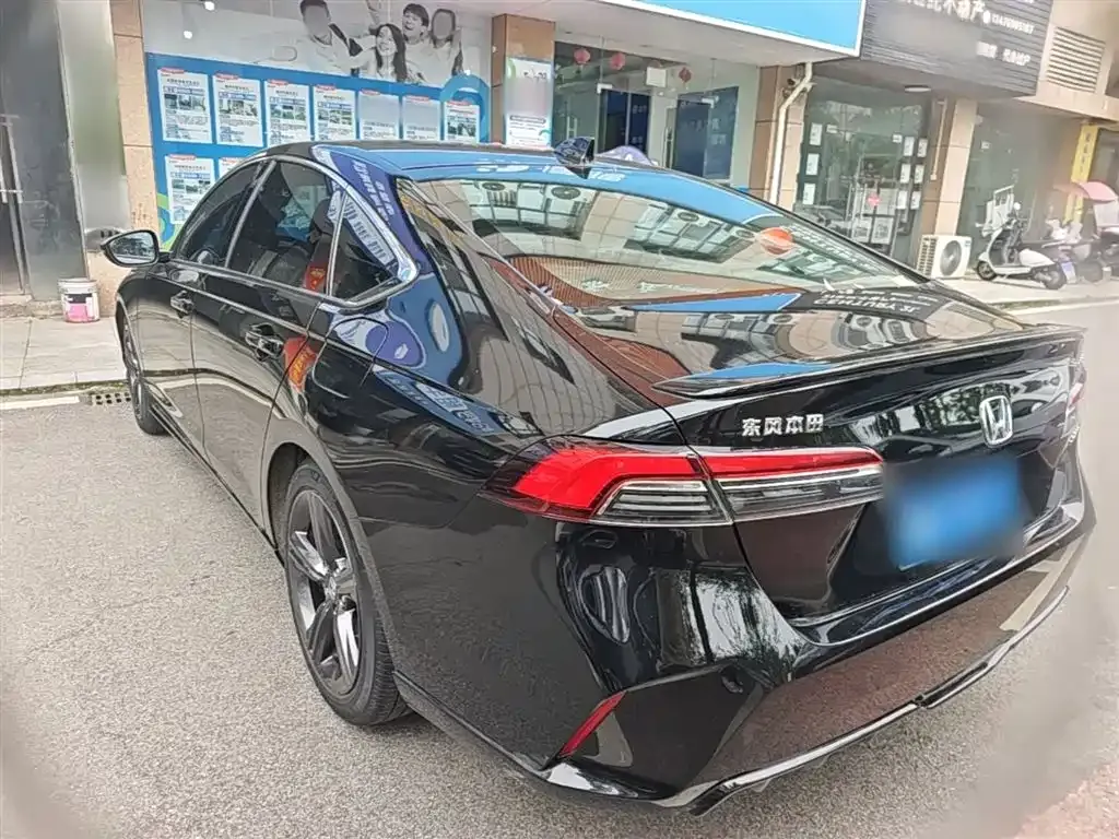 Honda Inspire — фото 10