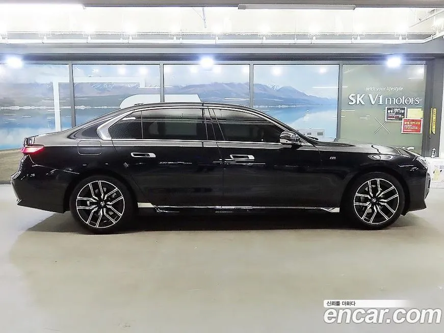 BMW 7-Series 2024 из KR, фото 3