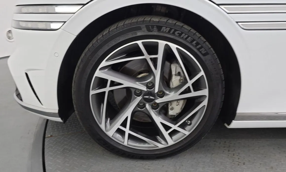 Genesis G90 2022 из KR, фото 6