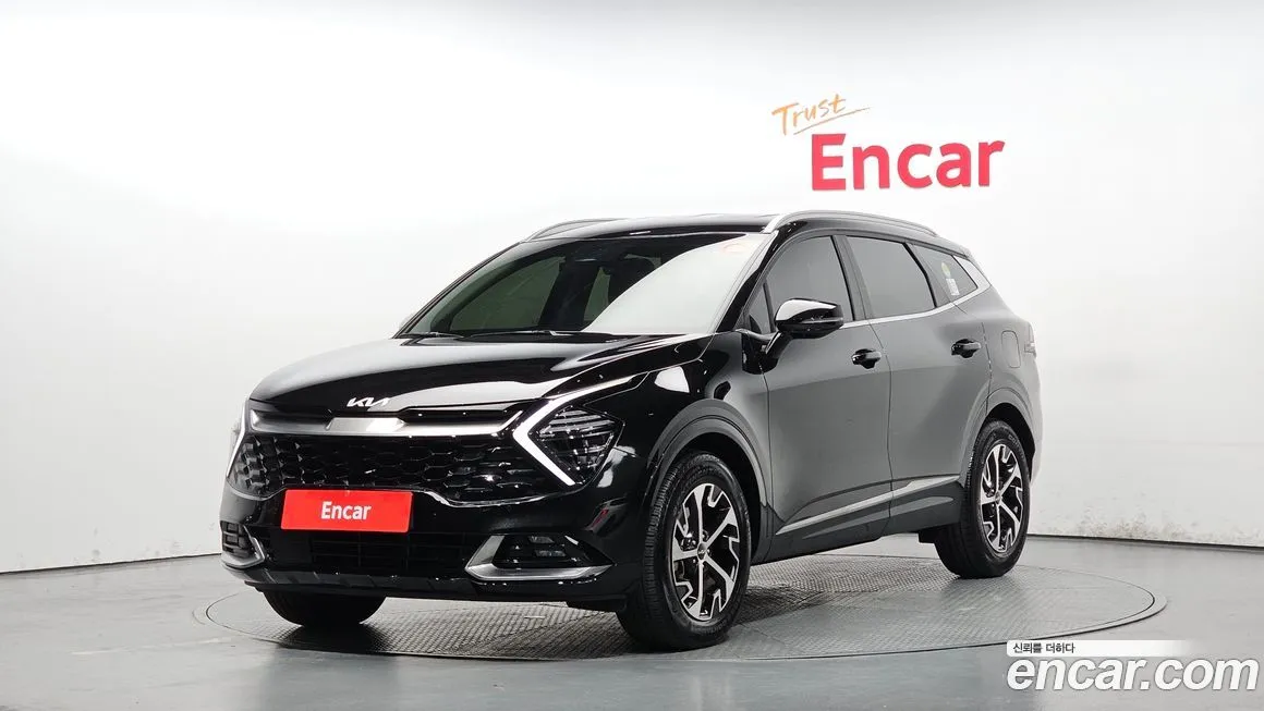 Kia Sportage — фото 1